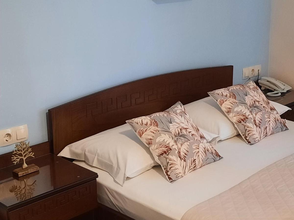 Achillion Aparthotel Paralía Szoba fotó