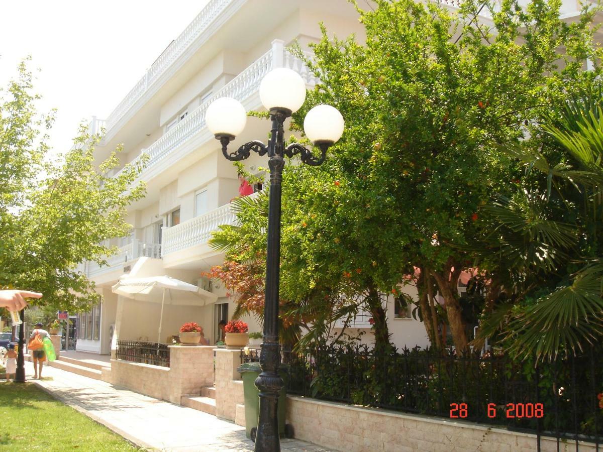 Achillion Aparthotel Paralía Kültér fotó
